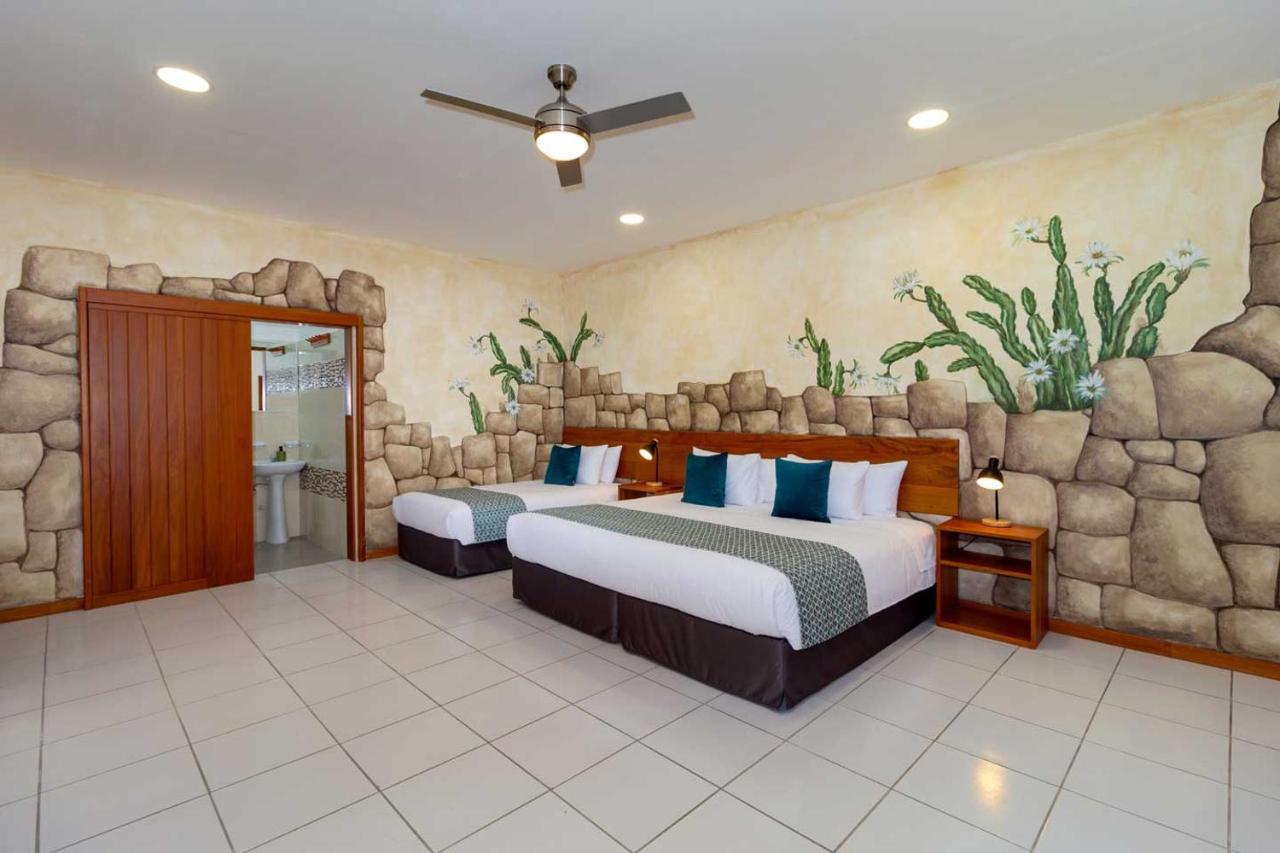 Plaza Luna Suites Puerto Ayora  Luaran gambar
