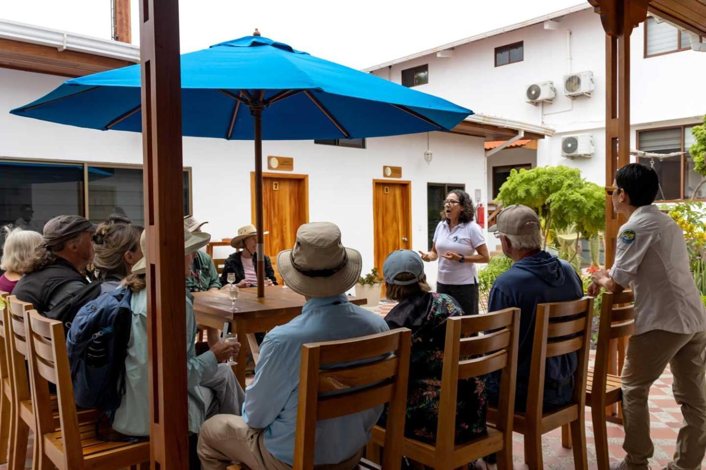 Plaza Luna Suites Puerto Ayora  Luaran gambar