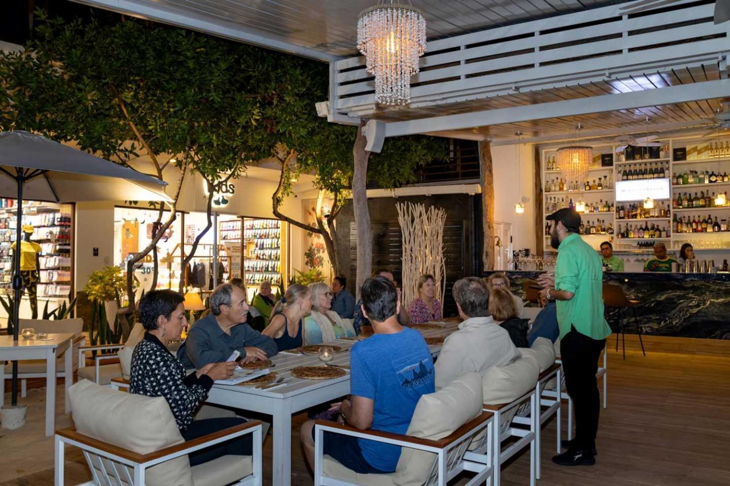Plaza Luna Suites Puerto Ayora  Luaran gambar